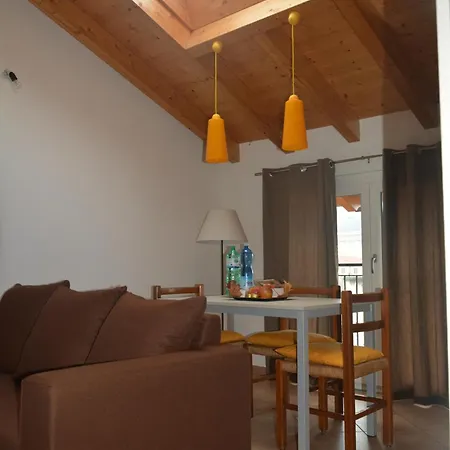 Monte Goj Apartments Como Room photo